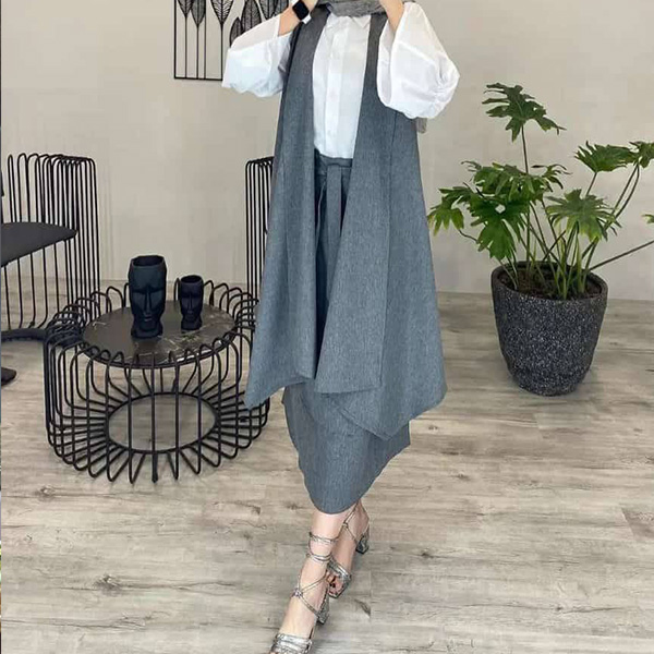 مانتو الی