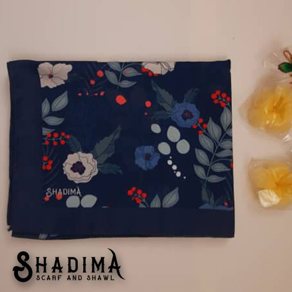 شال طرح گل سفید شادیما