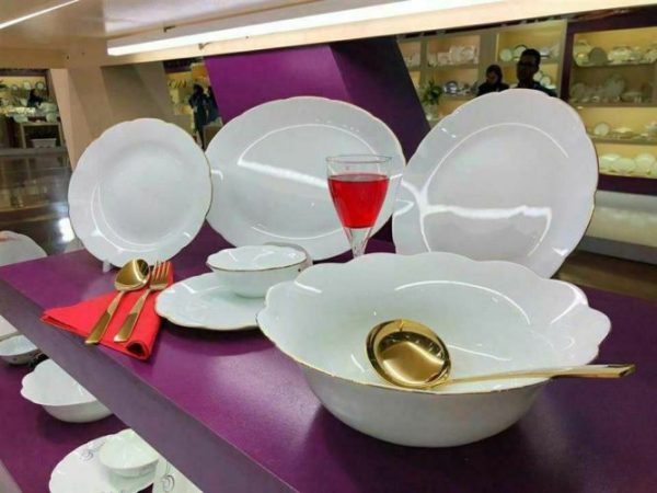 سرویس چینی ۲۶ پارچه