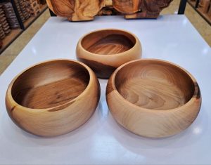 کاسه چوبی