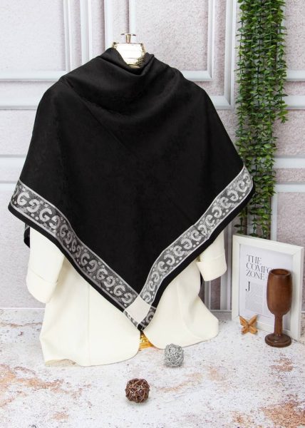روسری قواره ۱۳۵ ترک