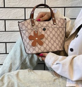 کیف رو دوشی زنانه