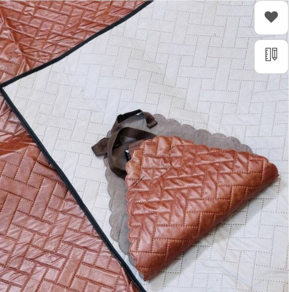 زیر انداز چرم شاهان