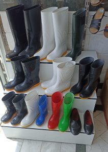 تولیدی چکمه پلاستیکی
