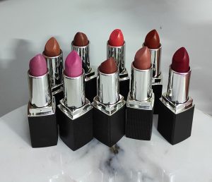 رژلب جامد طبیعی