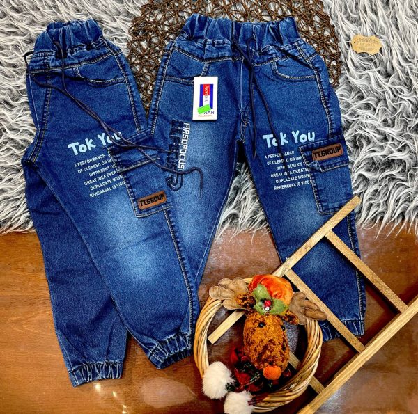 شلوار لی بچگانه