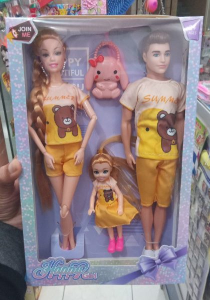 عروسک باربی خانواده