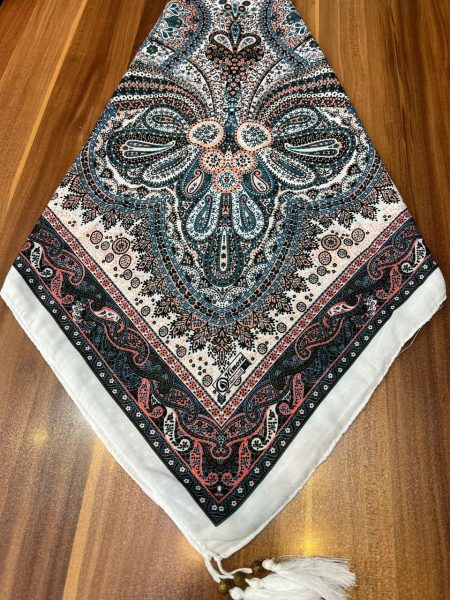 روسری هیمورا طرح سنتی
