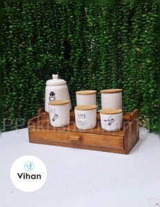 استند پله ای کشودار