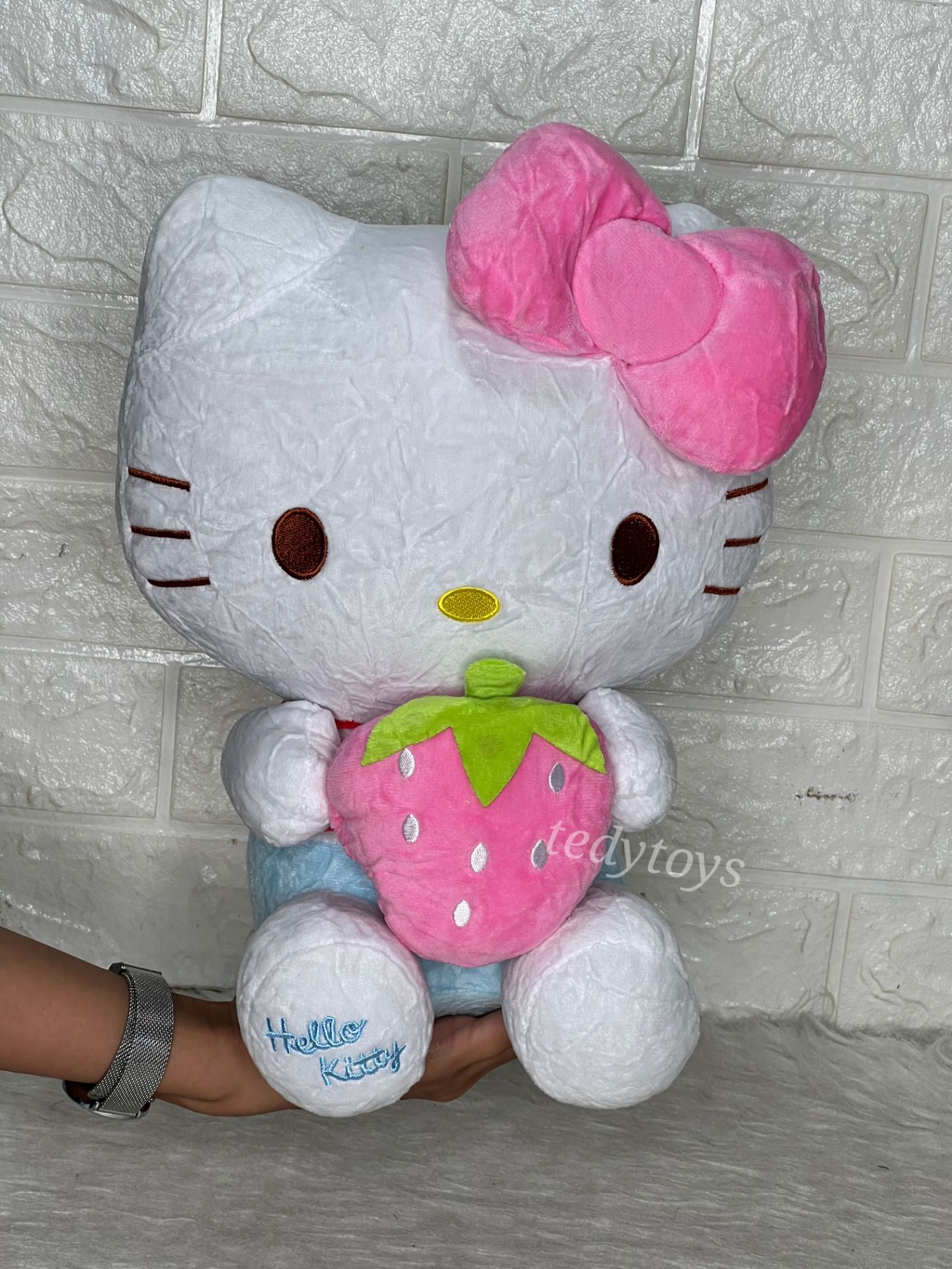 عروسک کیتی عروسک کیتی