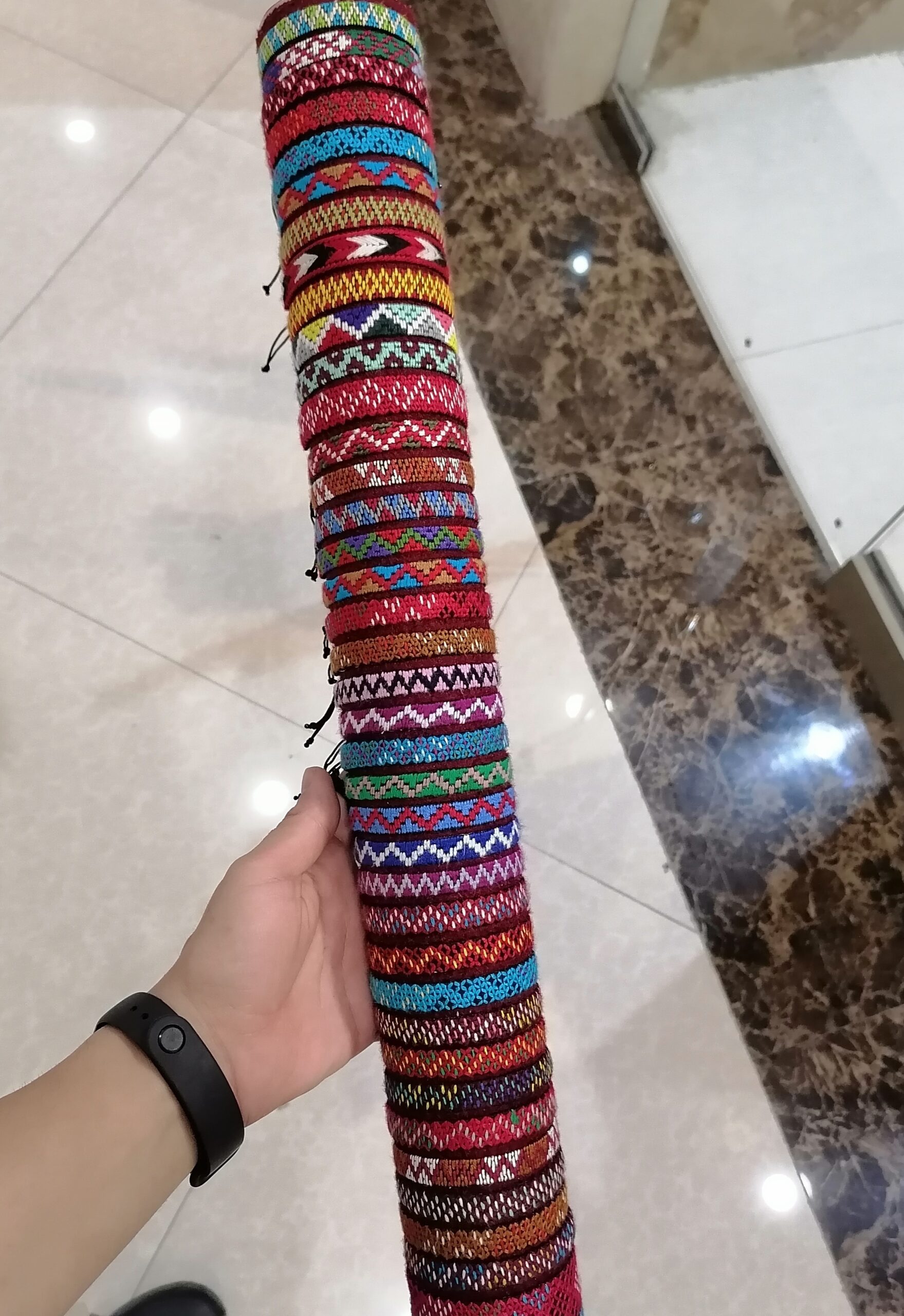 دستبند سوزن دوزی دستبند سوزن دوزی