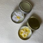 شات فلزی و معطر گل ارکیده و شکوفه