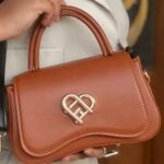 کیف دوشی زنانه