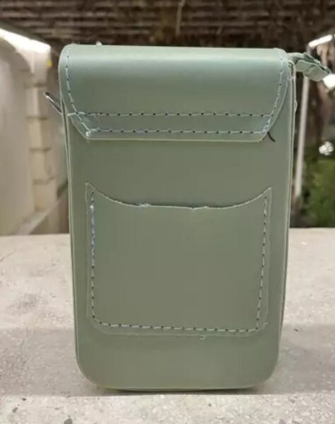 کیف خرسی ایستاده