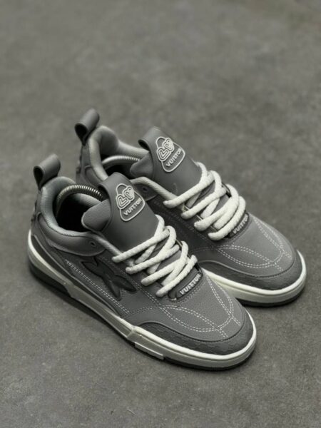 کتونی مردانه لویی ویتون