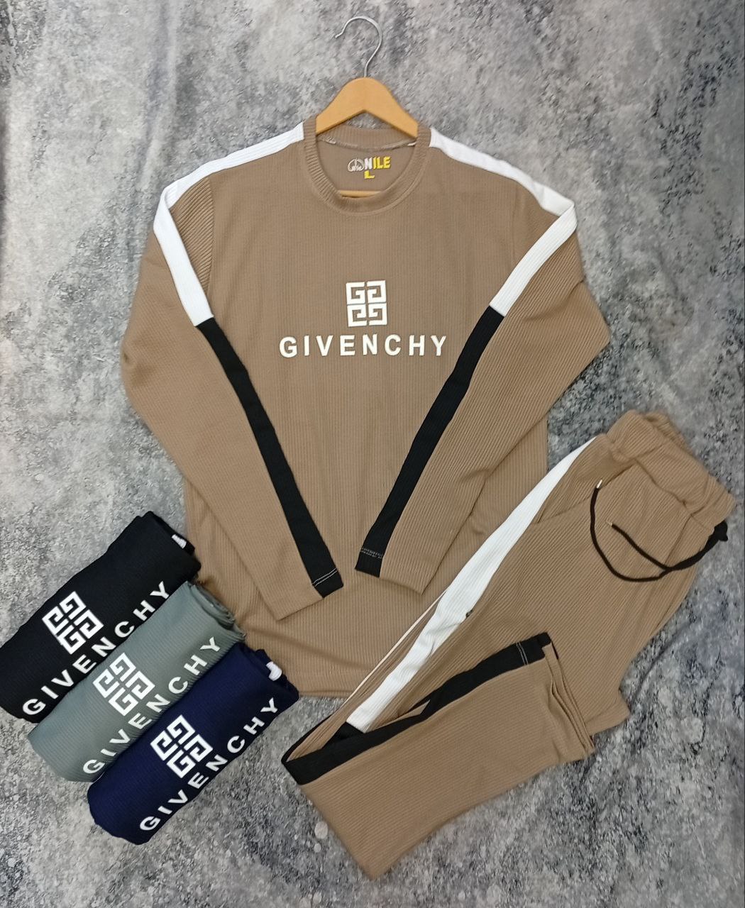 تیشرت و شلوار GIVENCHY تیشرت و شلوار GIVENCHY