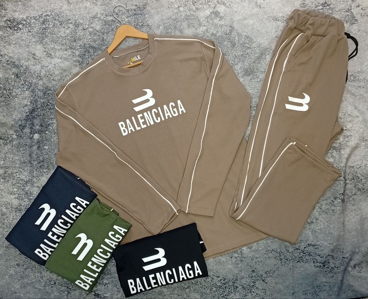 تیشرت و شلوار BALENCIAGA تیشرت و شلوار BALENCIAGA