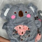 عروسک بچه دار