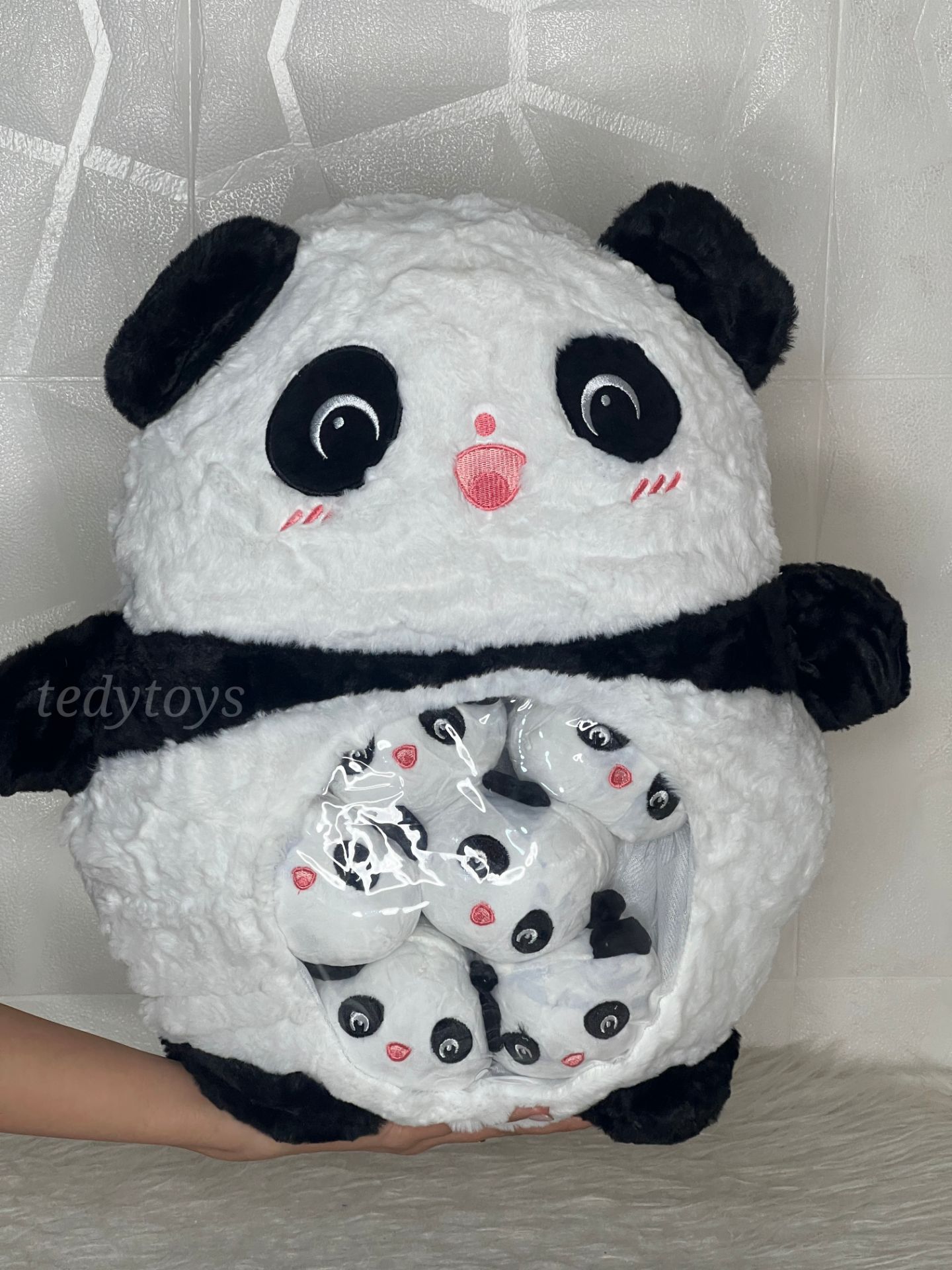 عروسک بچه دار پاندا
