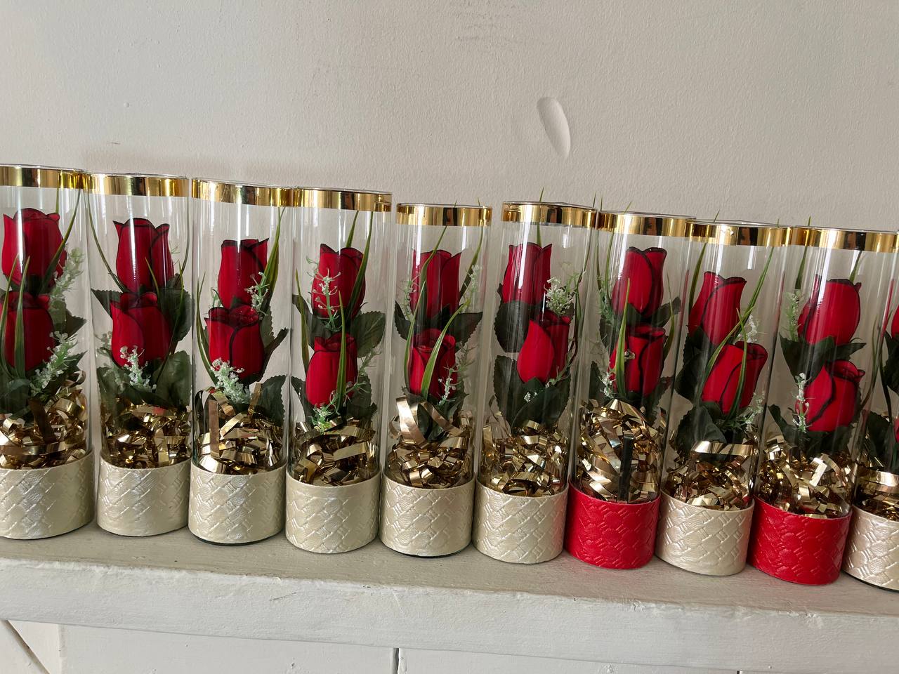 باکس شیشه ای گل رز