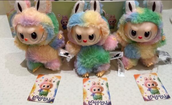 عروسک لبوبو