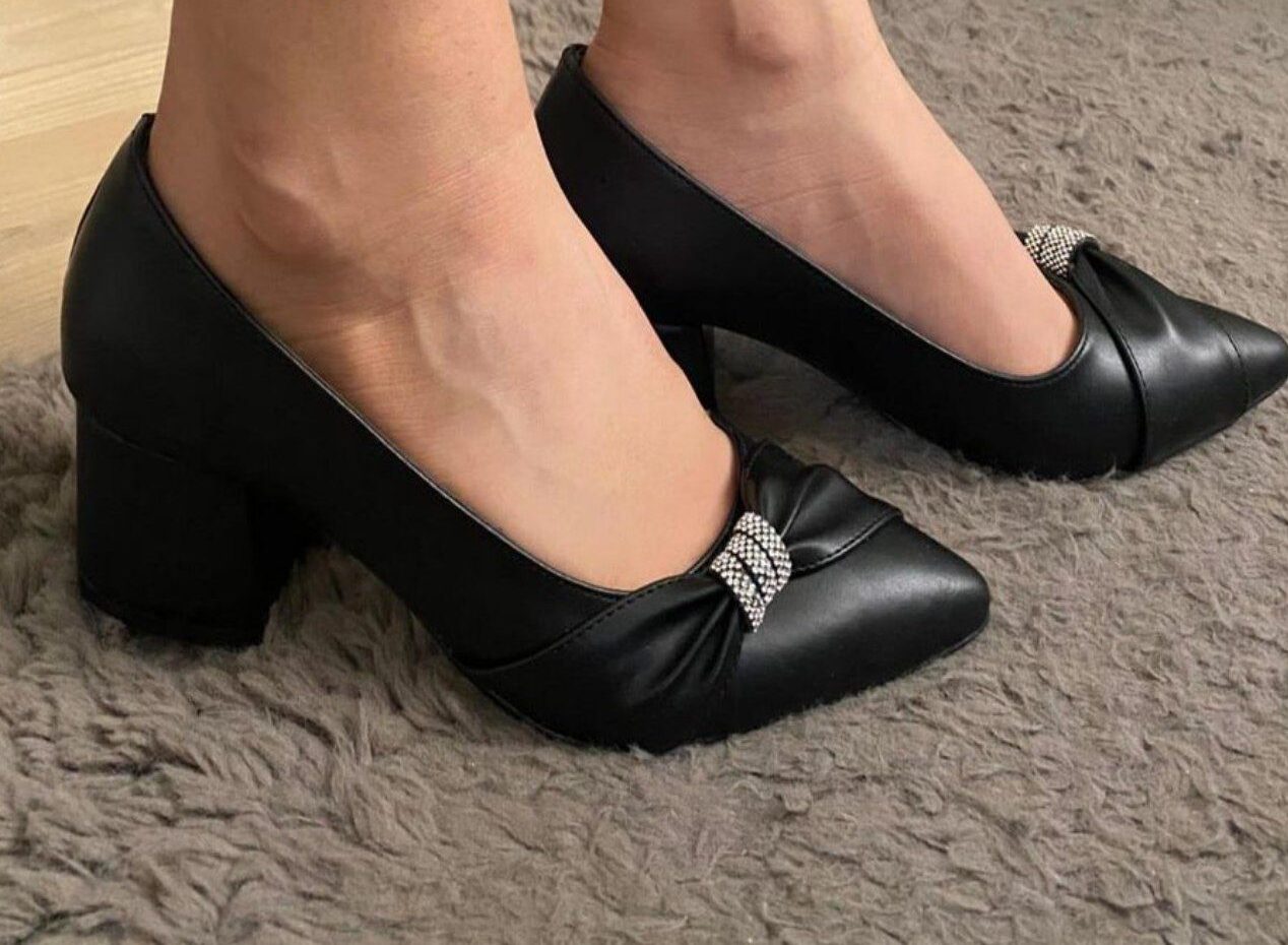 کفش زنانه پاشنه بلند مدل دلبربا