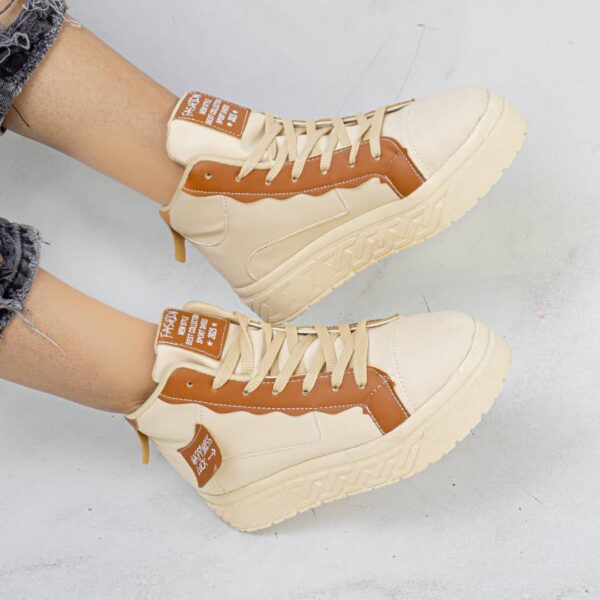 کتونی زنانه