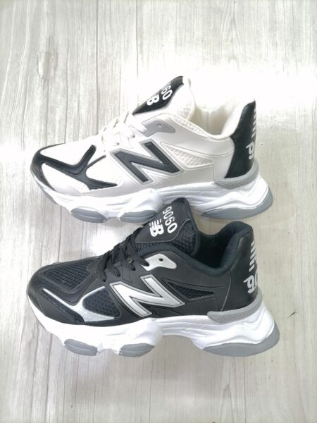 کتونی زنانه