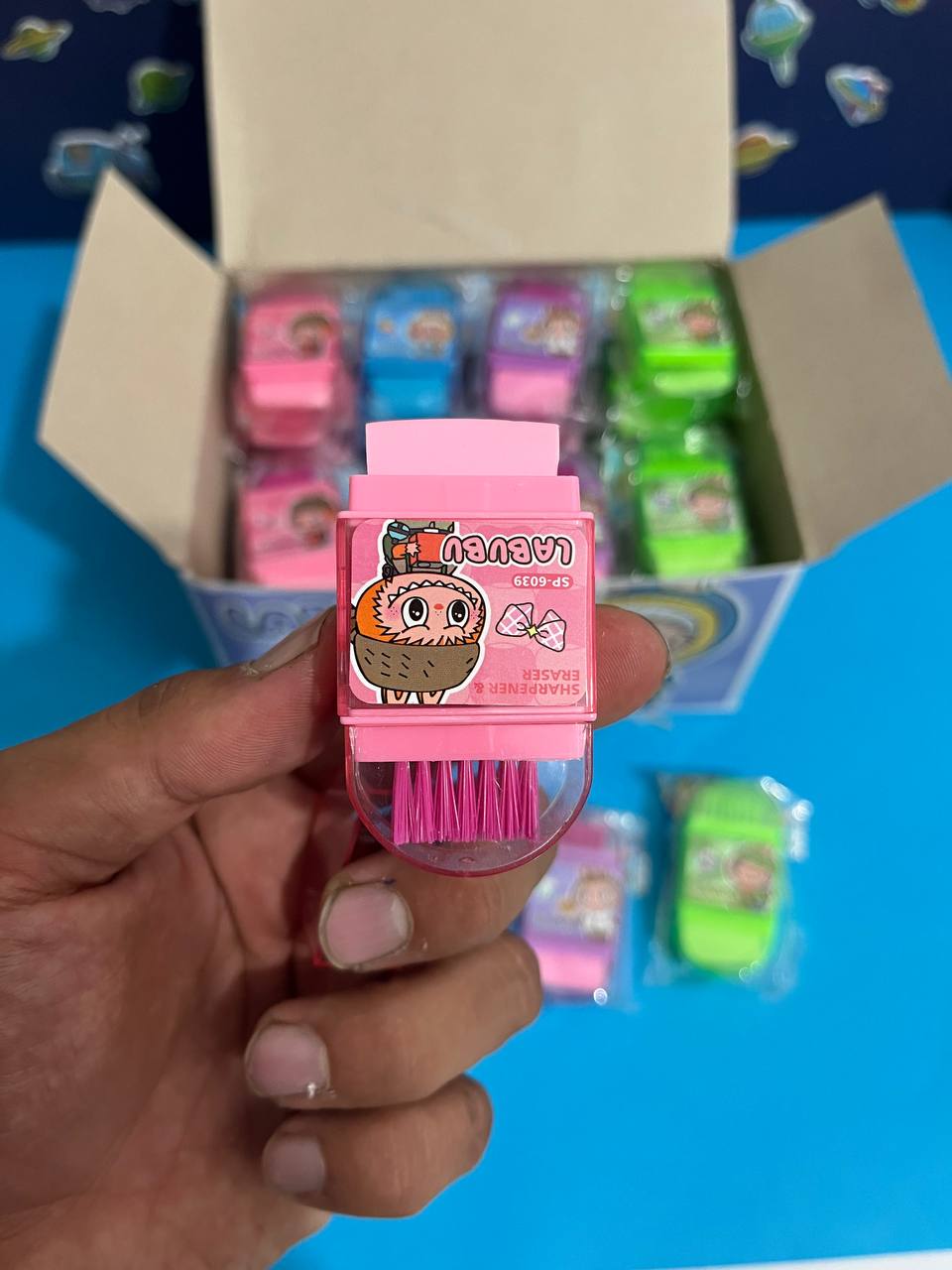 تراش پاکنی براش دار لبوبو