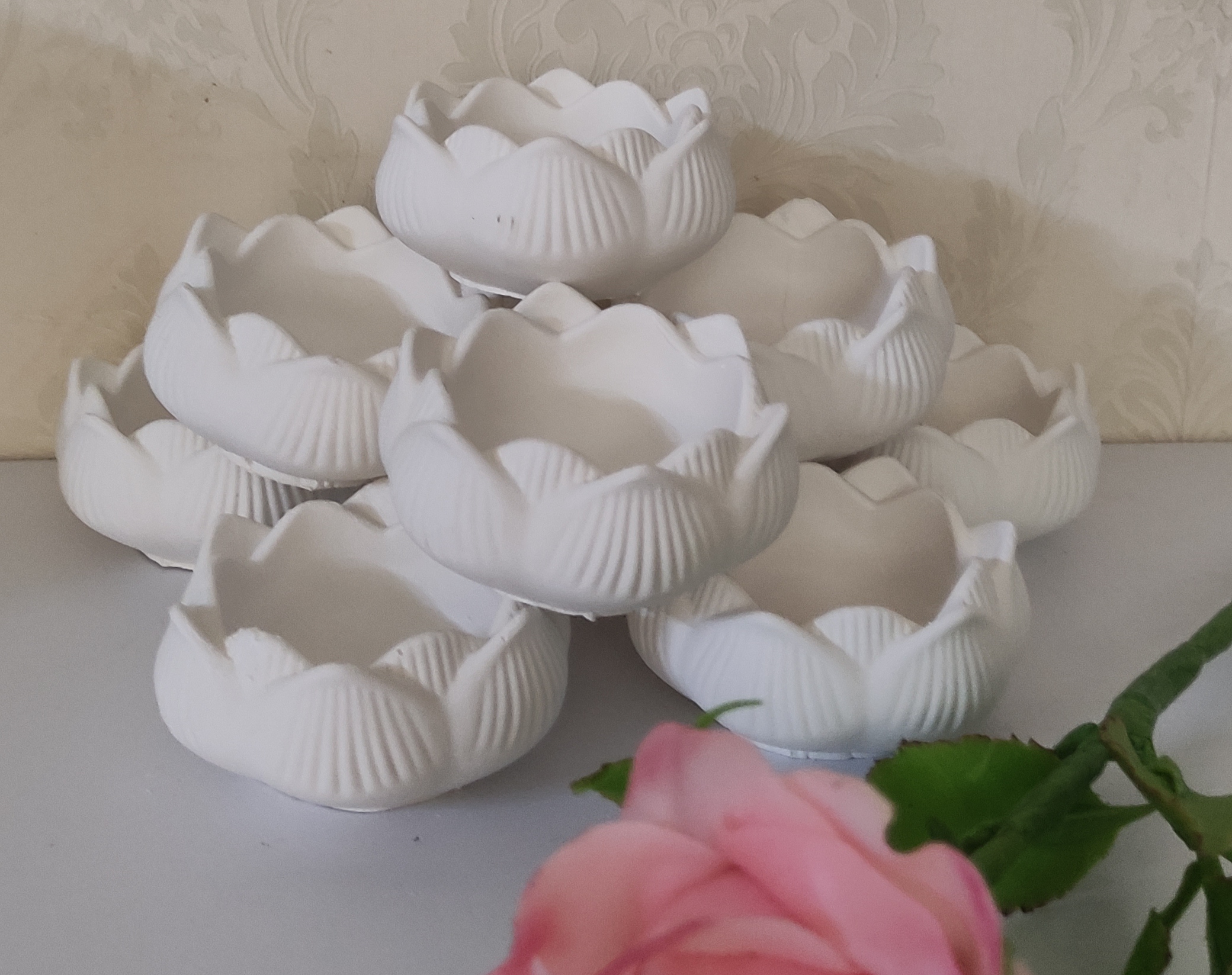 گلدان نیلوفر سنگ مصنوعی