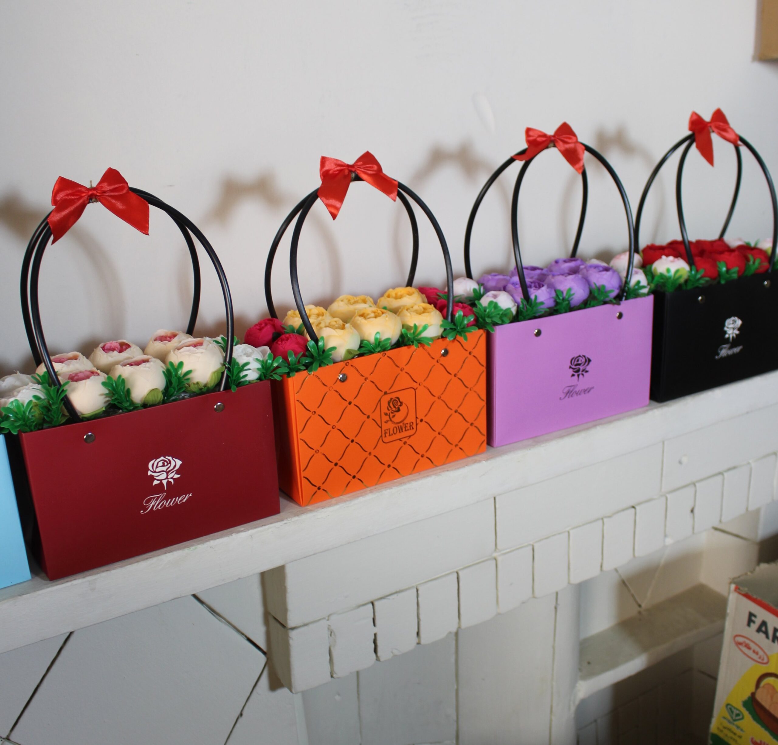 باکس گل دکوری باکس گل دکوری