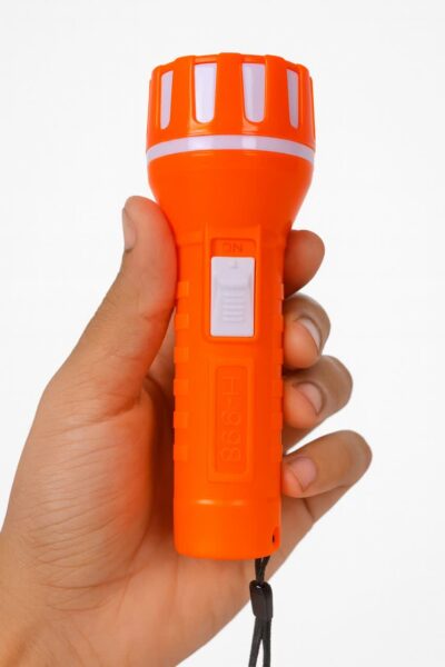 چراغ قوه خیلی بزرگ