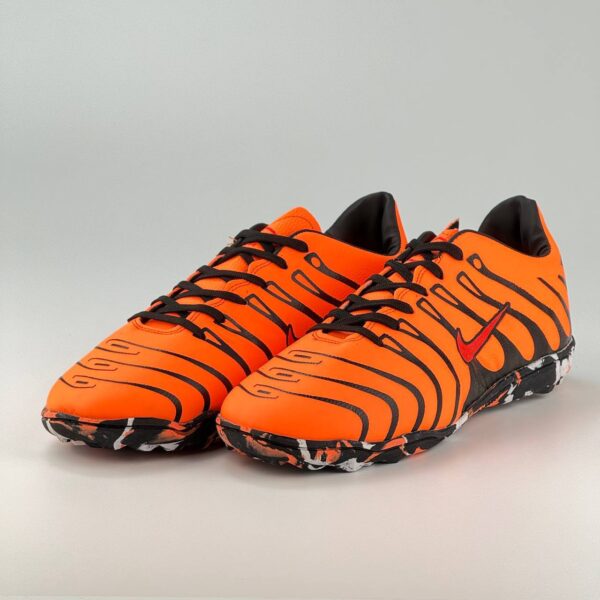 سالنی های کپی نایک امباپه