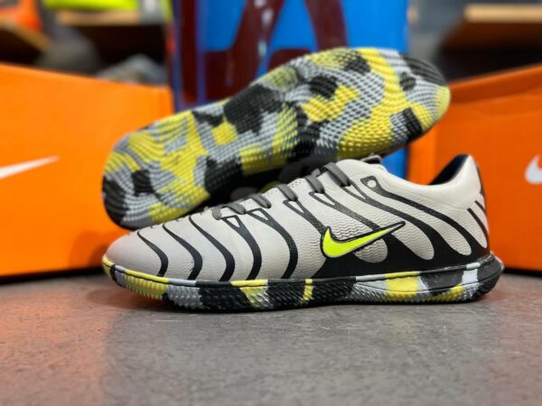 کتونی سالنی طرح امباپه