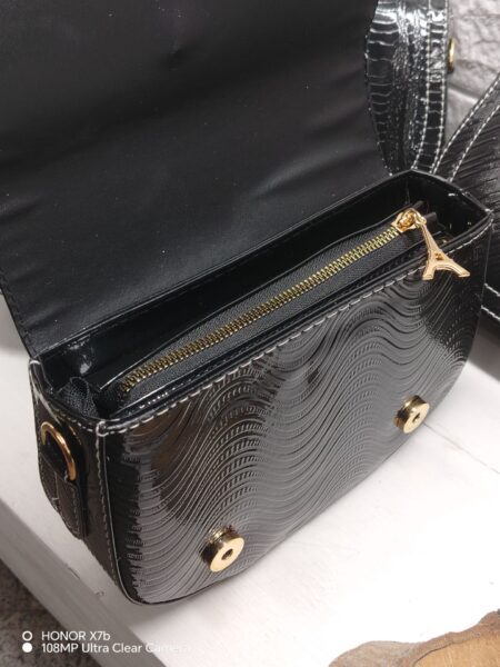 کیف دوشی زنانه