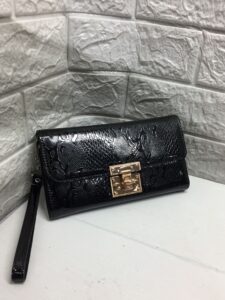 کیف پول زنانه