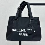 کیف زنانه بالنسیا