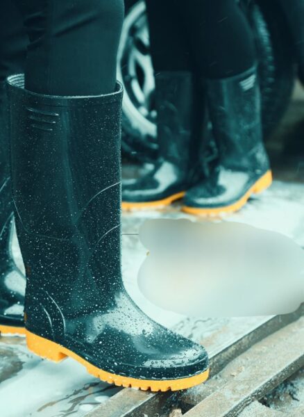 تولیدی چکمه پلاستیکی