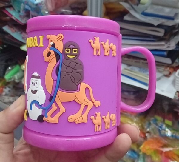 لیوان طرح دار