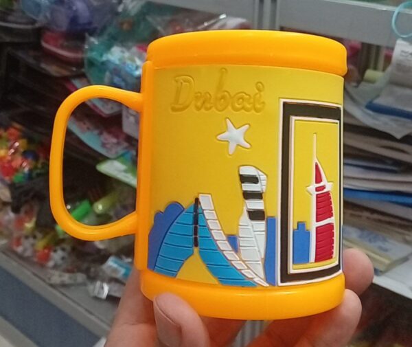 لیوان طرح دار