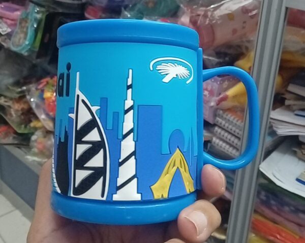 لیوان طرح دار