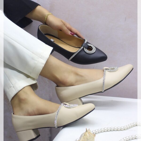 کفش کالج زنانه