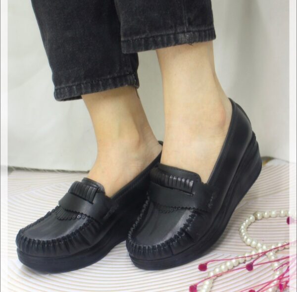 کفش طبی زنانه