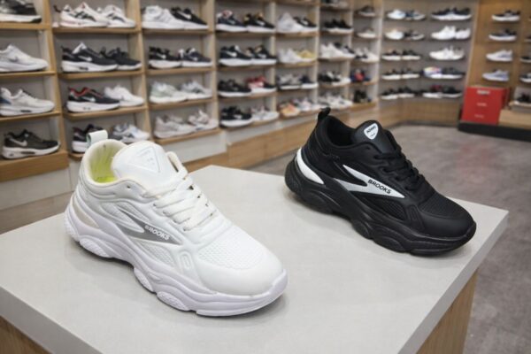 کتونی زنانه