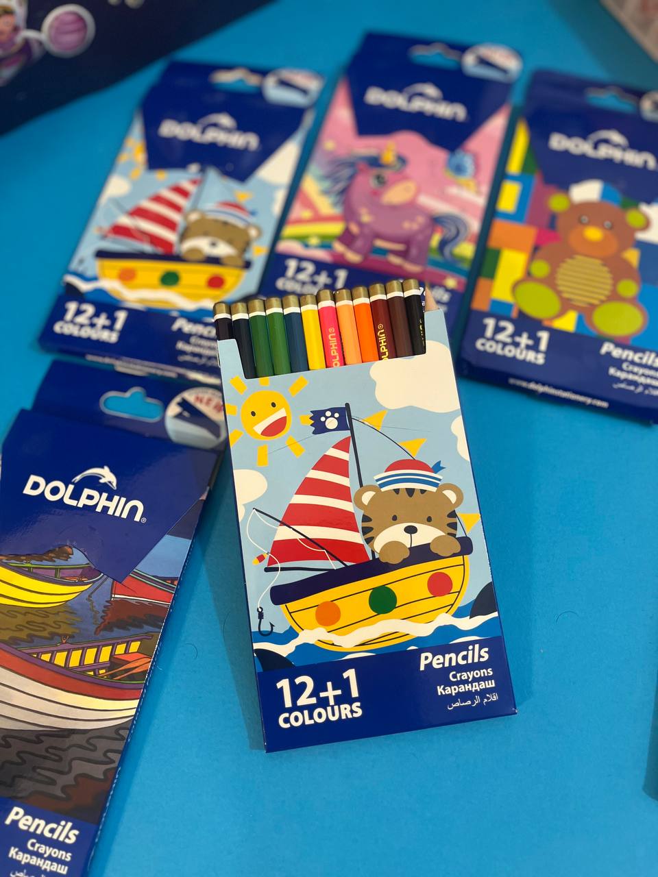 مداد رنگ دلفین ۱۳ تایی مداد رنگ دلفین ۱۳ تایی