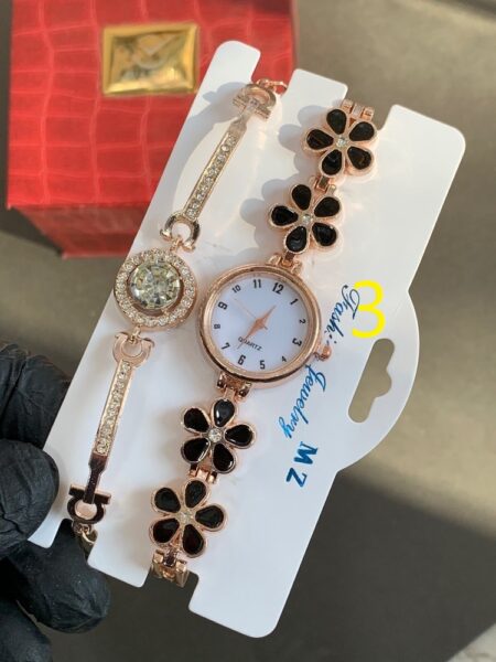 ساعت فول نگین همراه دستبند