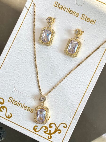 نیم ست گردنبند و گوشواره کوارتز