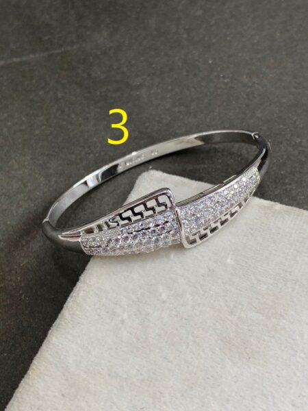 دستبند ژوپینگ