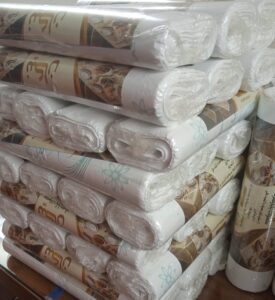 سفره یکبارمصرف 400 گرمی کتابی طرح دار