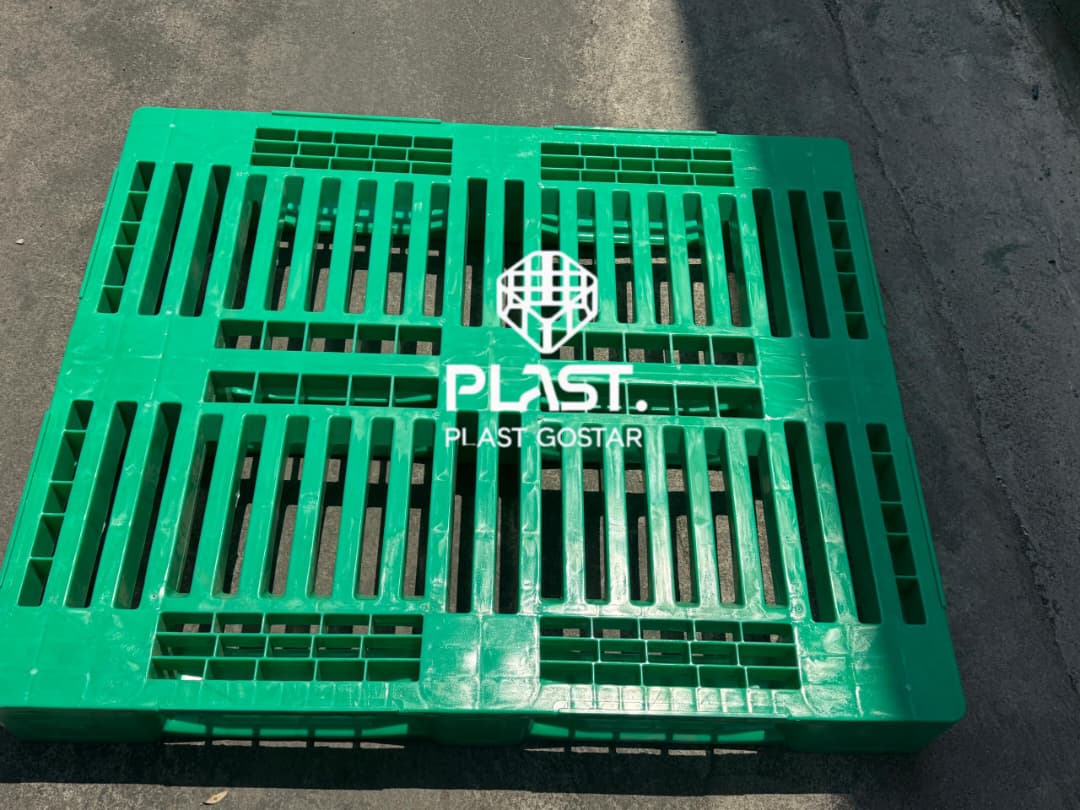 پالت پلاستیکی ۱۵.۵ کیلویی